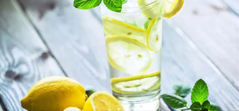 lemon-and-lukewarm-water